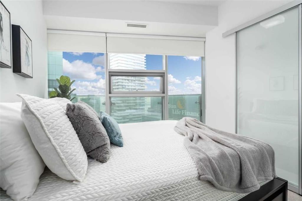New Superior Lakeview Luxury Top Floor 3-Bedroom Suite On 48Th Floor Toronto Exterior foto