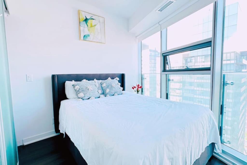 New Superior Lakeview Luxury Top Floor 3-Bedroom Suite On 48Th Floor Toronto Exterior foto