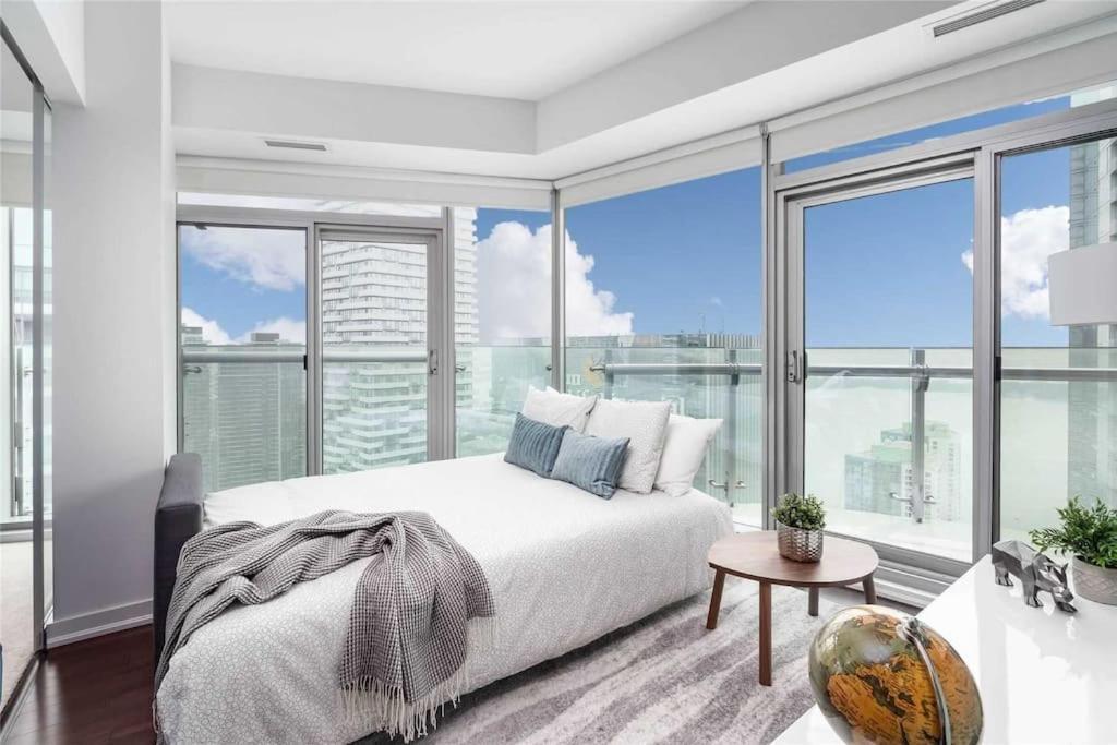 New Superior Lakeview Luxury Top Floor 3-Bedroom Suite On 48Th Floor Toronto Exterior foto