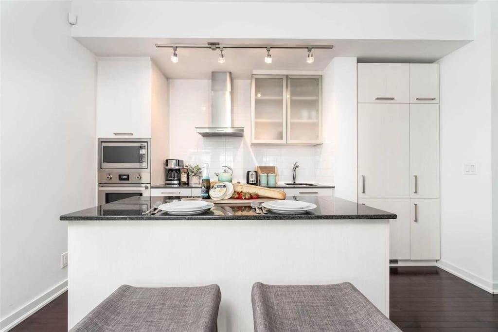 New Superior Lakeview Luxury Top Floor 3-Bedroom Suite On 48Th Floor Toronto Exterior foto